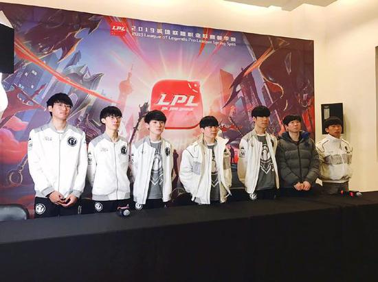 改变的勇士 改变的勇士