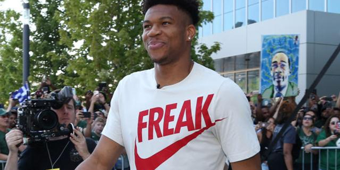 米兰完成半 米兰完成半