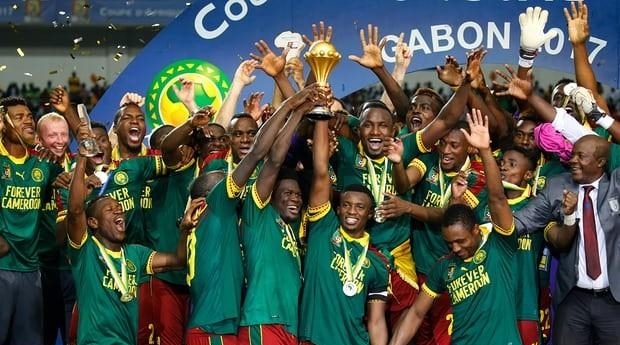 赛季中途更 赛季中途更